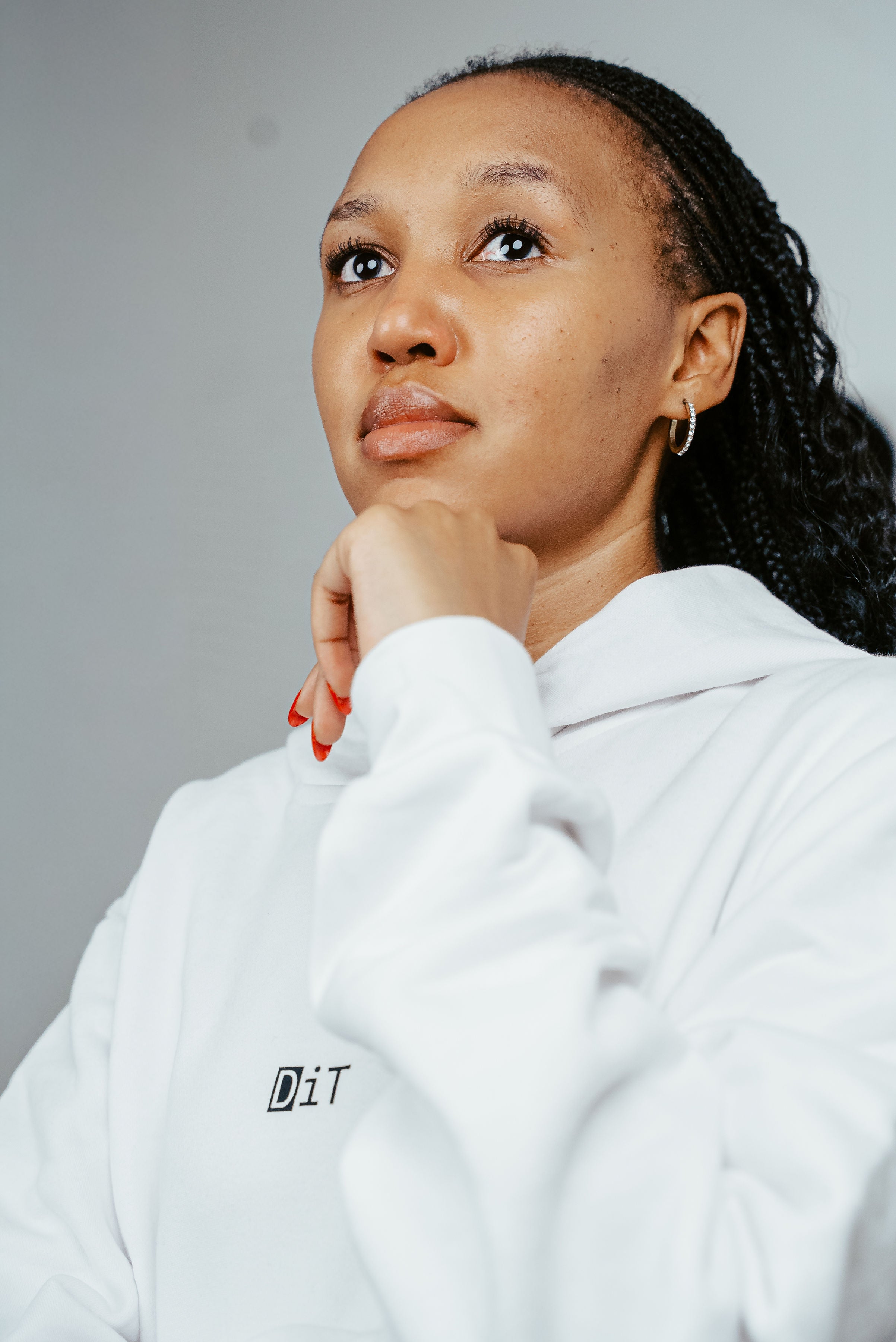 Long sleeve hoodie in discreet design